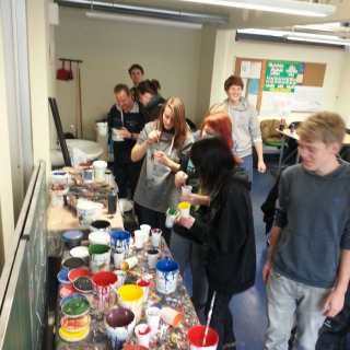 20130226_100458 Montessori-Schulzentrum Leipzig - Schülerblog - Kreative Malerei bei Bühnengestaltung